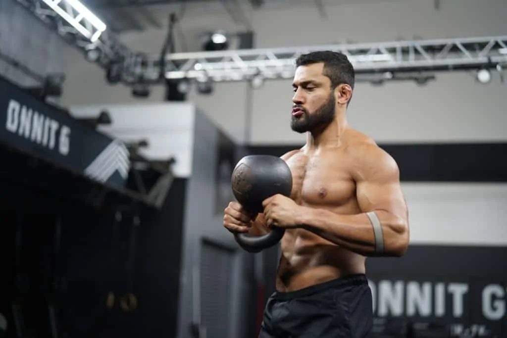 This Is How to Do the Perfect Kettlebell Swing